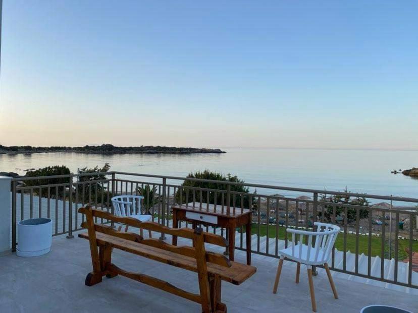 Houmas Apartments Yialos Luaran gambar
